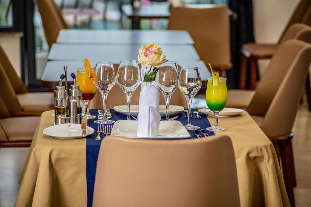 Souare Premium Hotel Κονακρί Εξωτερικό φωτογραφία